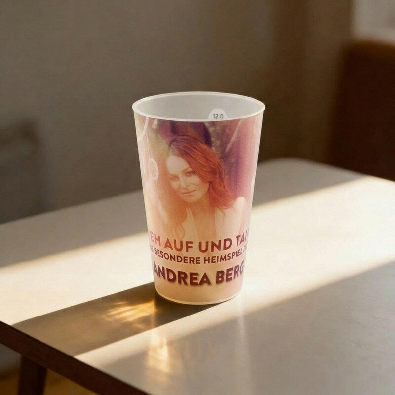 Becher " Steh auf und Tanz"